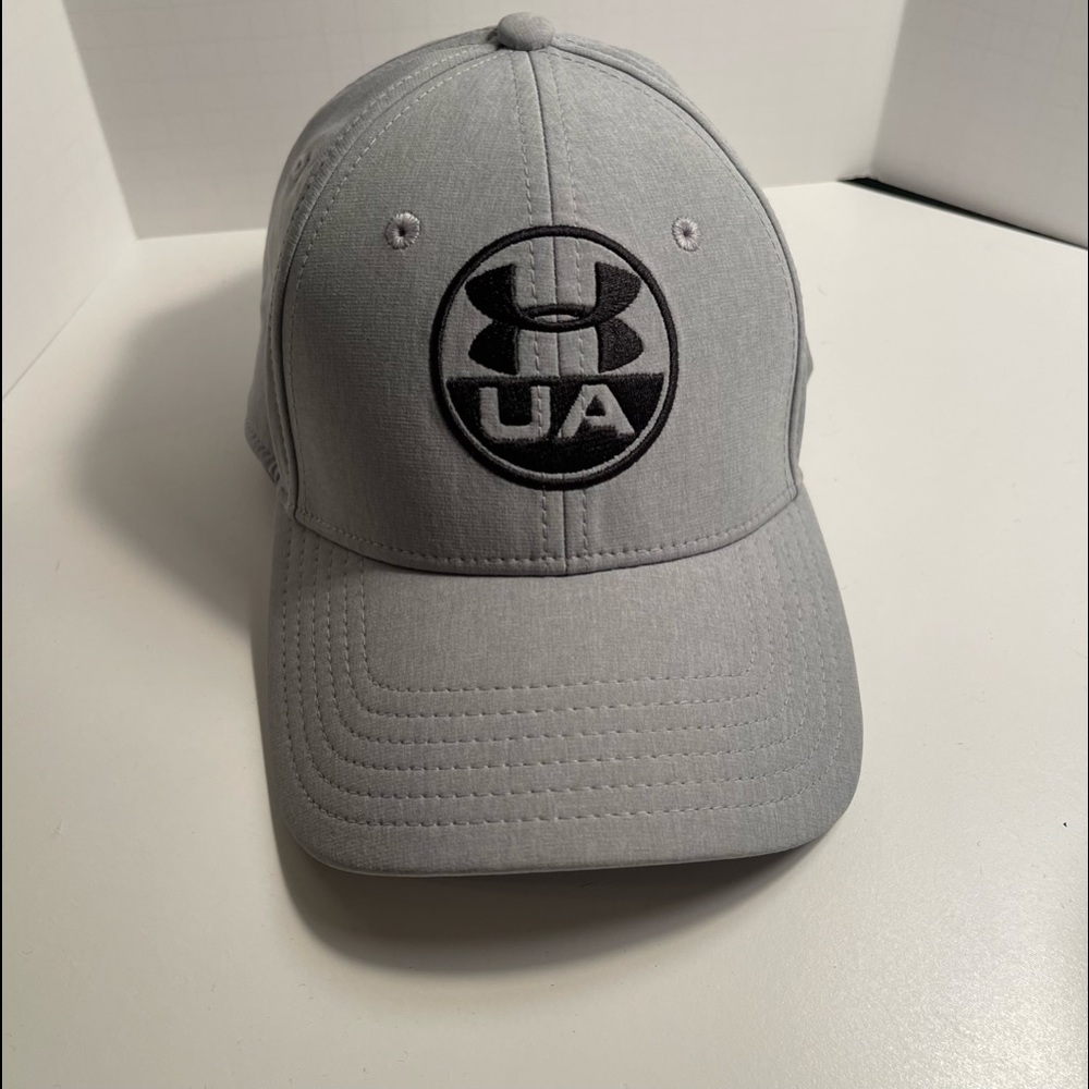 Under Armour Men’s Baseball Hat Size M/L